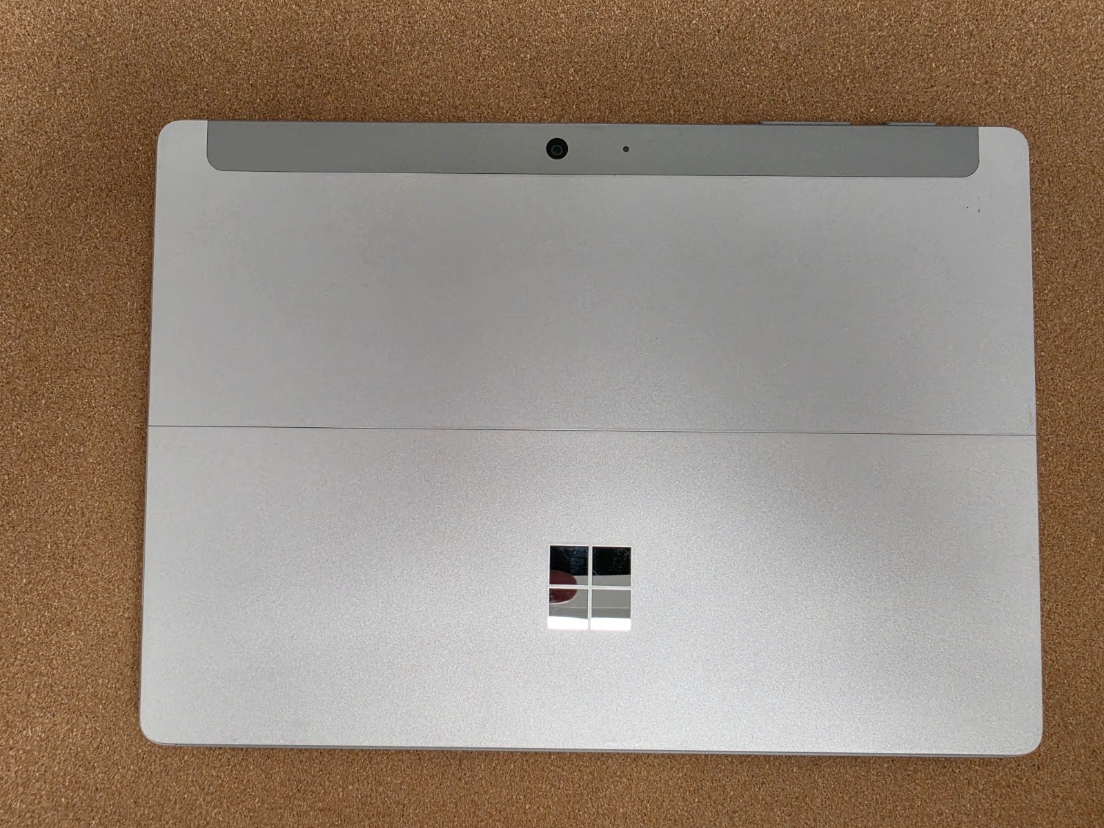 Microsoft Surface Go 2 m3-8100Y 8GB Ram 128GB SSD Win 11 Pro
