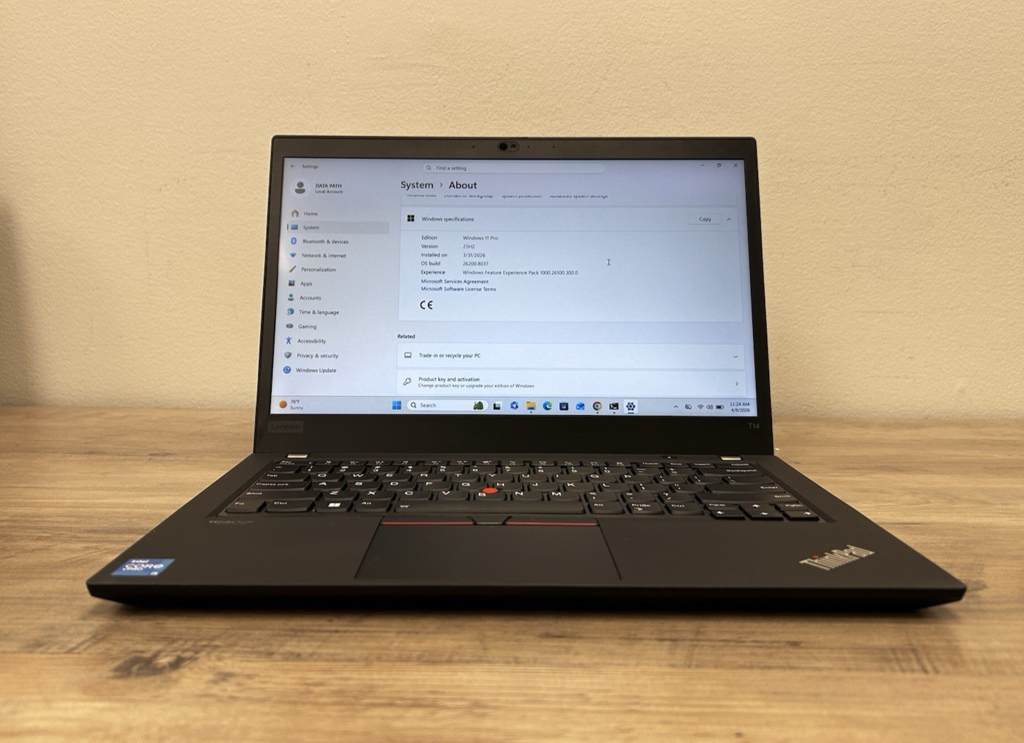 Lenovo ThinkPad T14 Gen 2 | 20W1S39Q00 14″ i5-1145G7 3.0GHz 16GB Ram 256GB SSD