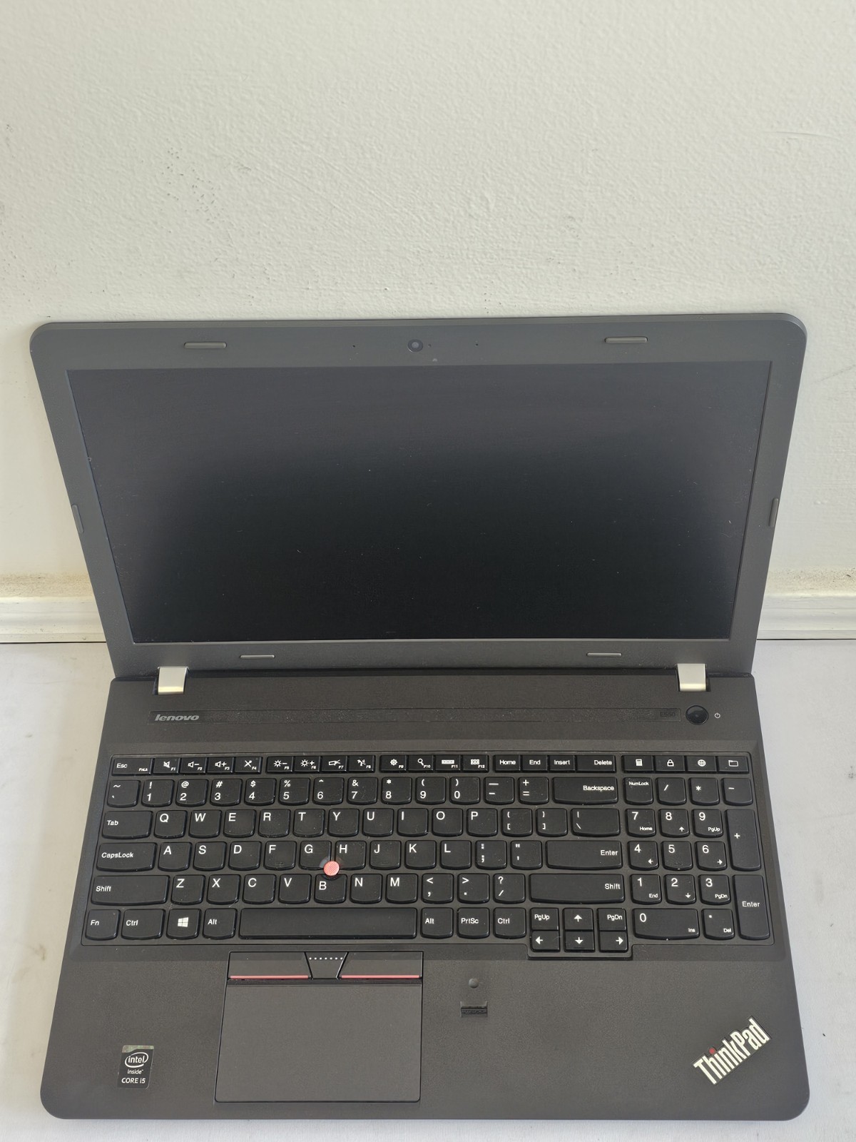 Lenovo ThinkPad E550 Laptop – i5-5200u – 8GB RAM – 500GB HDD – Win 10 – READ