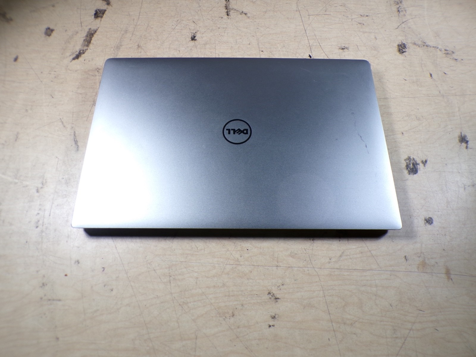 DELL PRECISION 5520 INTEL CORE I7-7820HQ 2.90GHZ 8GB RAM **NO HD/ NO CADDIE