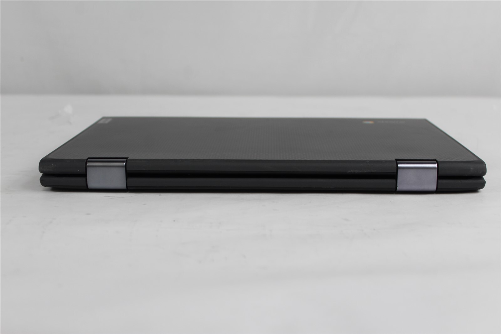 Lenovo ChromeBook 300E Gen 2 11.6″ HD Touch AMD A4-9120C 1.6GHz 4GB 32GB eMMC