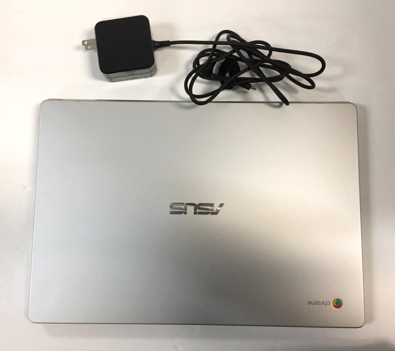 *Bad Battery* Asus C523NA-IH24T 15.6” Touch Chromebook/N4200/4GB RAM/64GB eMMC