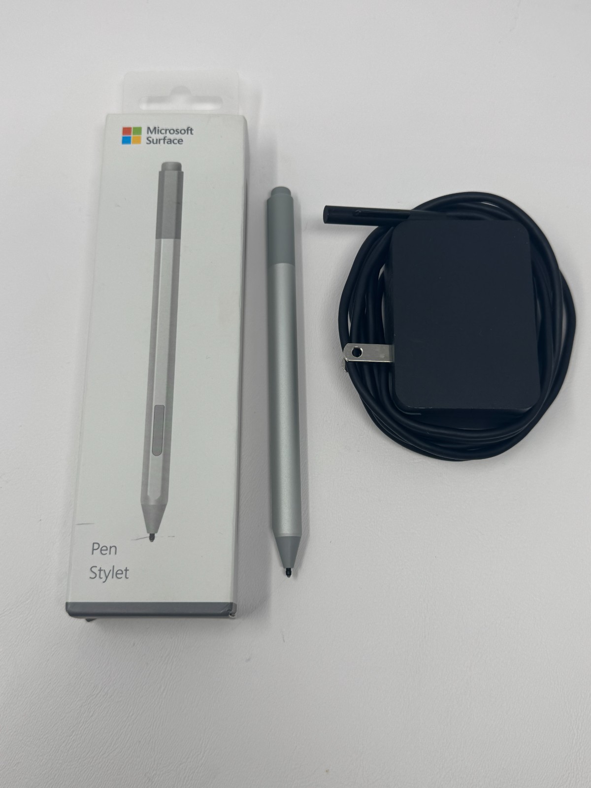 Microsoft Surface Go 2 64GB 4GB Platinum Wi-Fi Pentium Gold 4425Y Tested Working