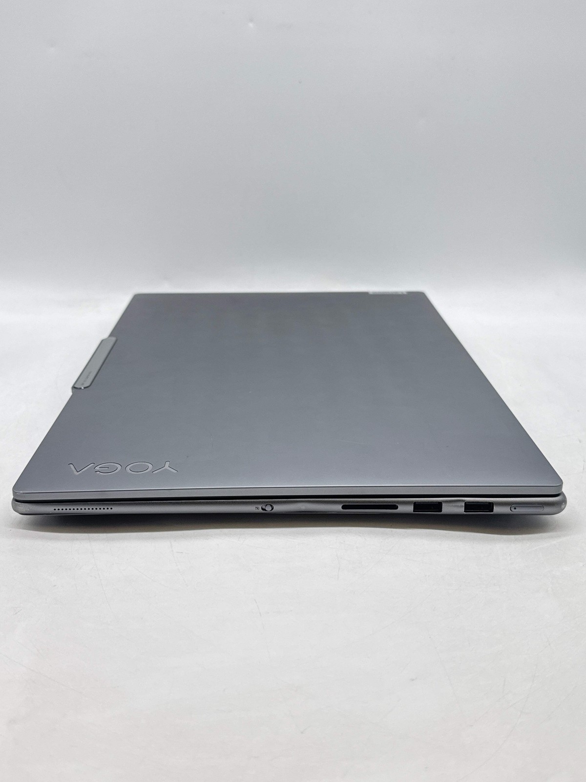 Lenovo Yoga Pro 9 16IMH9 16″ 3.2K Core Ultra 9 185H TB SSD 32GB RAM RTX 4060 8GB