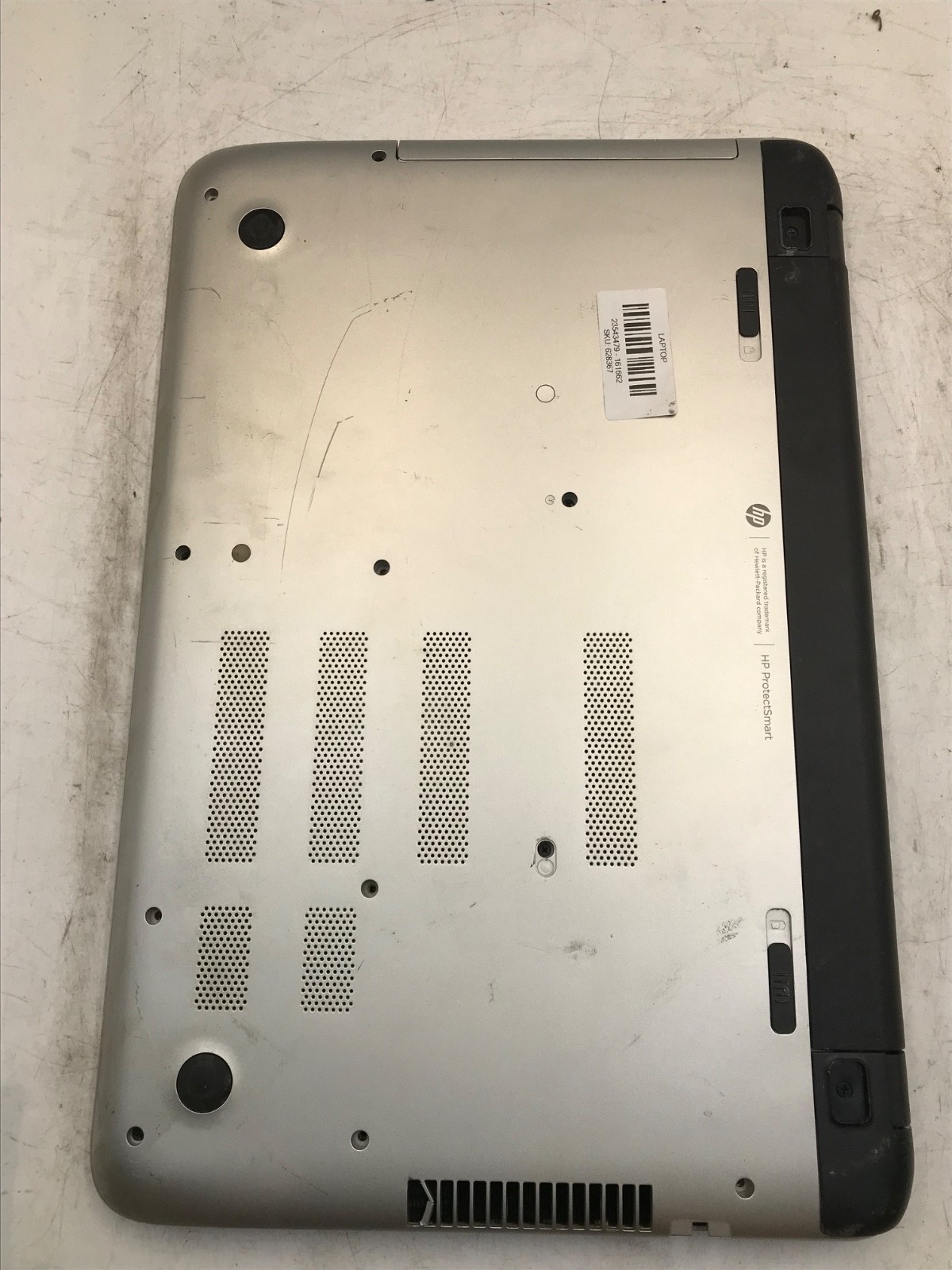 HP Pavilion P066us Intel Core i3-4030U 15″ Laptop-BOOTS/BAD DISPLAY -MZ