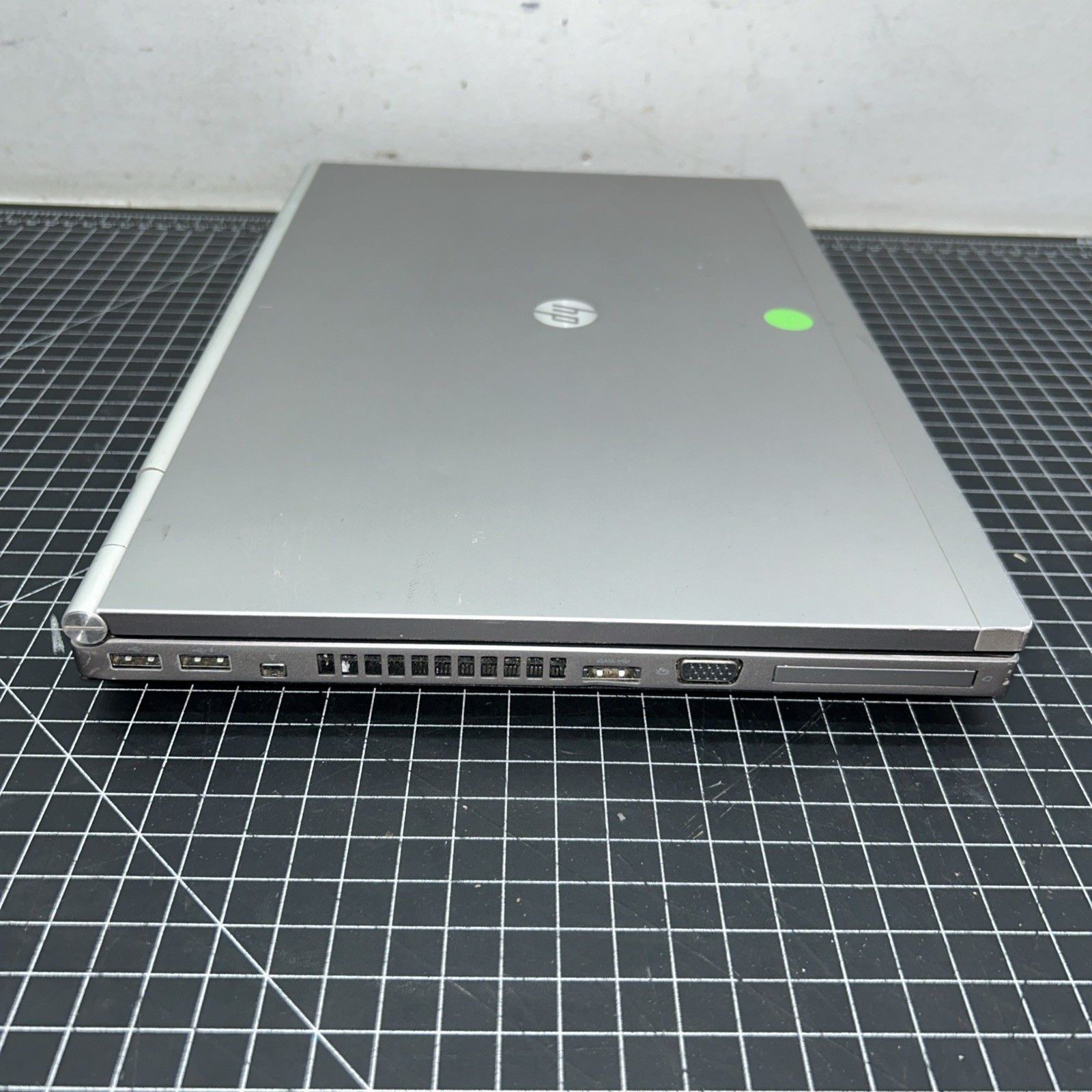 **PARTS/REPAIR**HP Elitebook 8570P Laptop with Power Cord