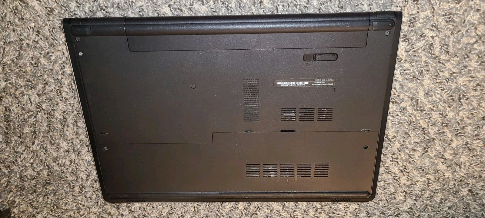 Dell Inspiron 15 5000 15″ i7 2.50GHz 12GB 1TB+128GB Windows Silver Charger