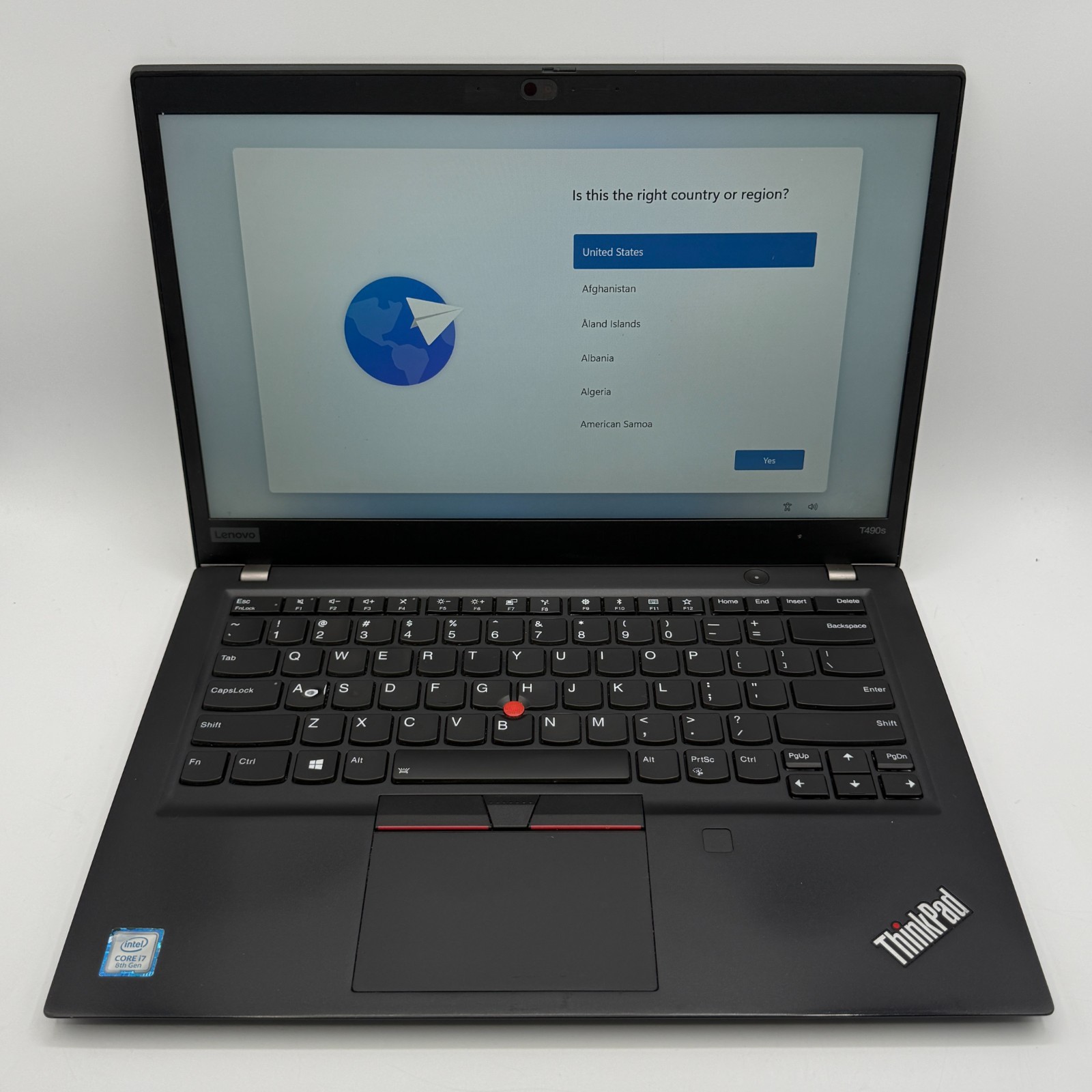 Lenovo ThinkPad T490s 14″ i7-8565U 16GB RAM 256GB SSD Win11 Pro Fingerprin Fair