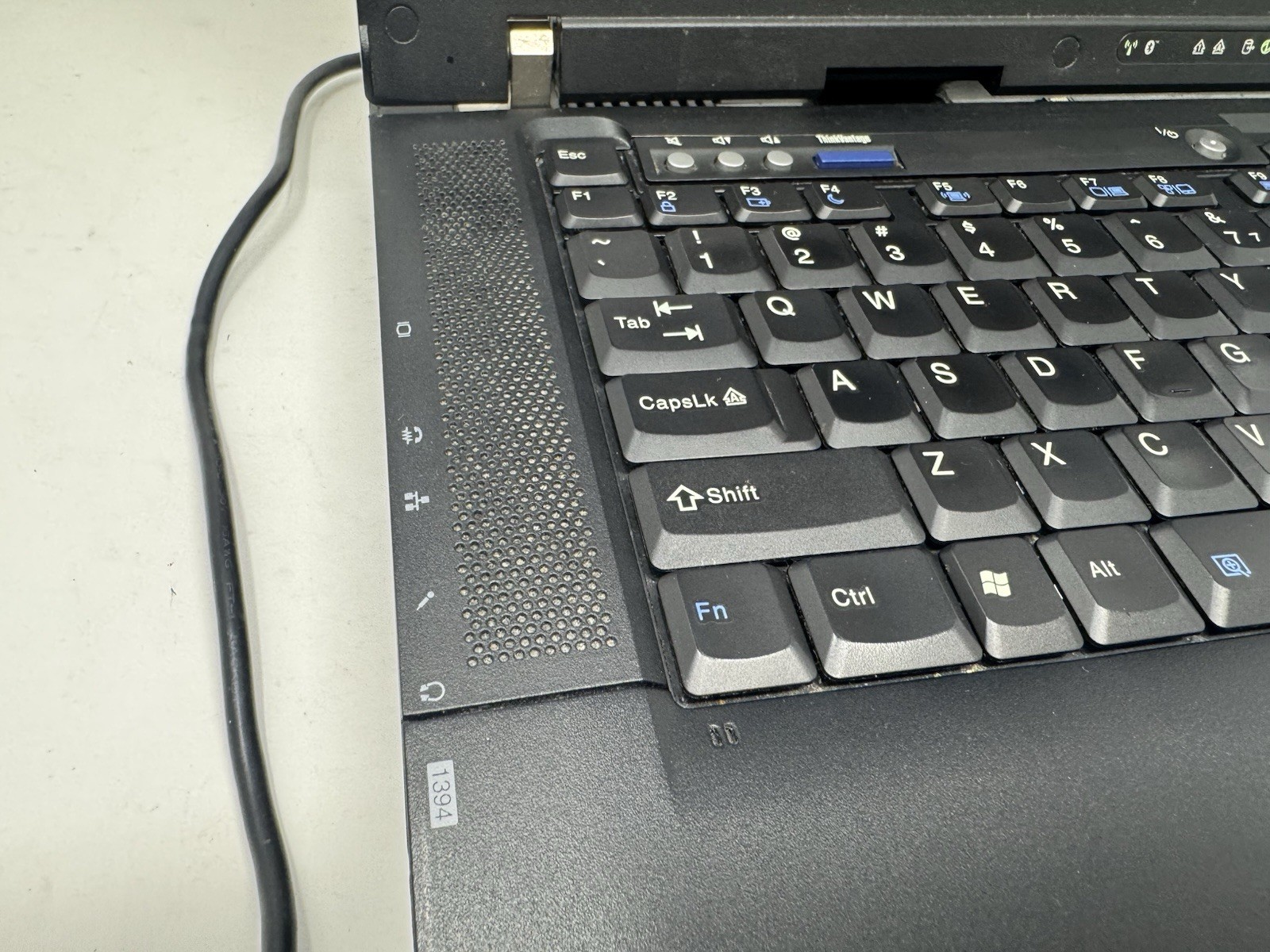 IBM ThinkPad Z60M Pentium M 2.0GHz 2GB RAM 80GB HDD XP Pro Radeon X600