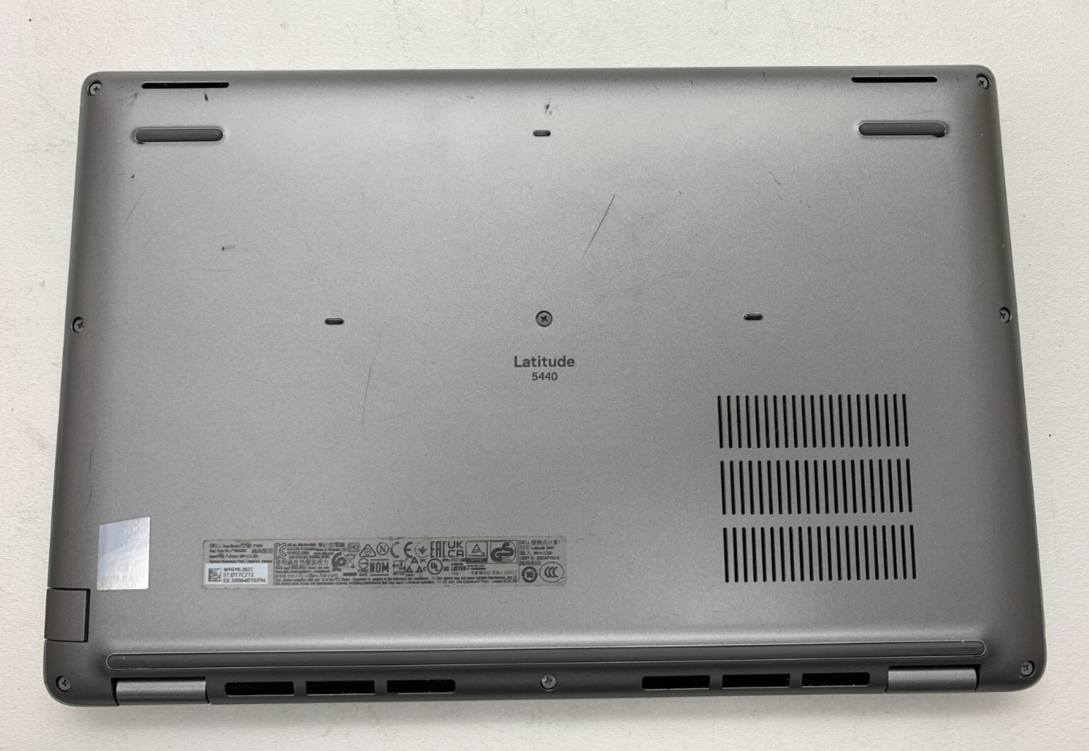 Dell Latitude 5440 14″ FHD 13TH I5-1350P 256GB SSD 16GB RAM