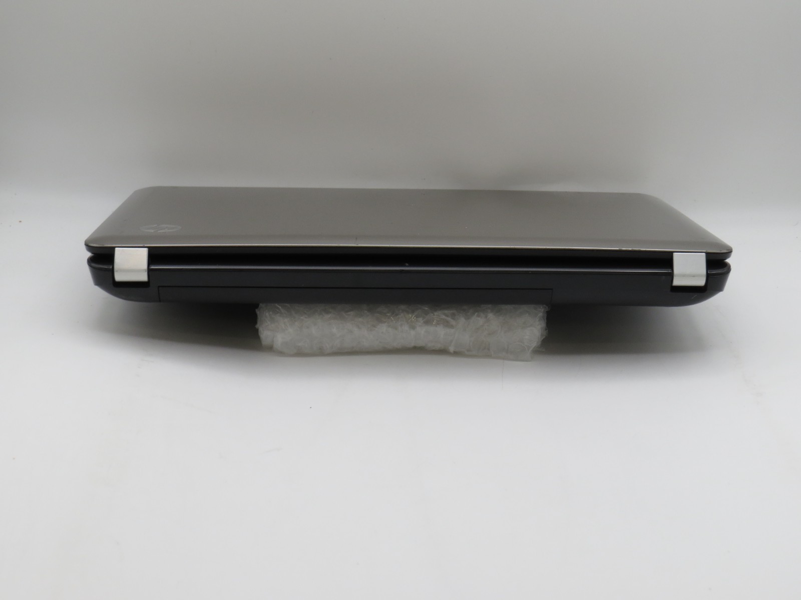 HP Pavilion g4 | AMD A6-4400M @ 2.7GHz | 4GB DDR3 | 14″ | No HD/OS/AC | Parts