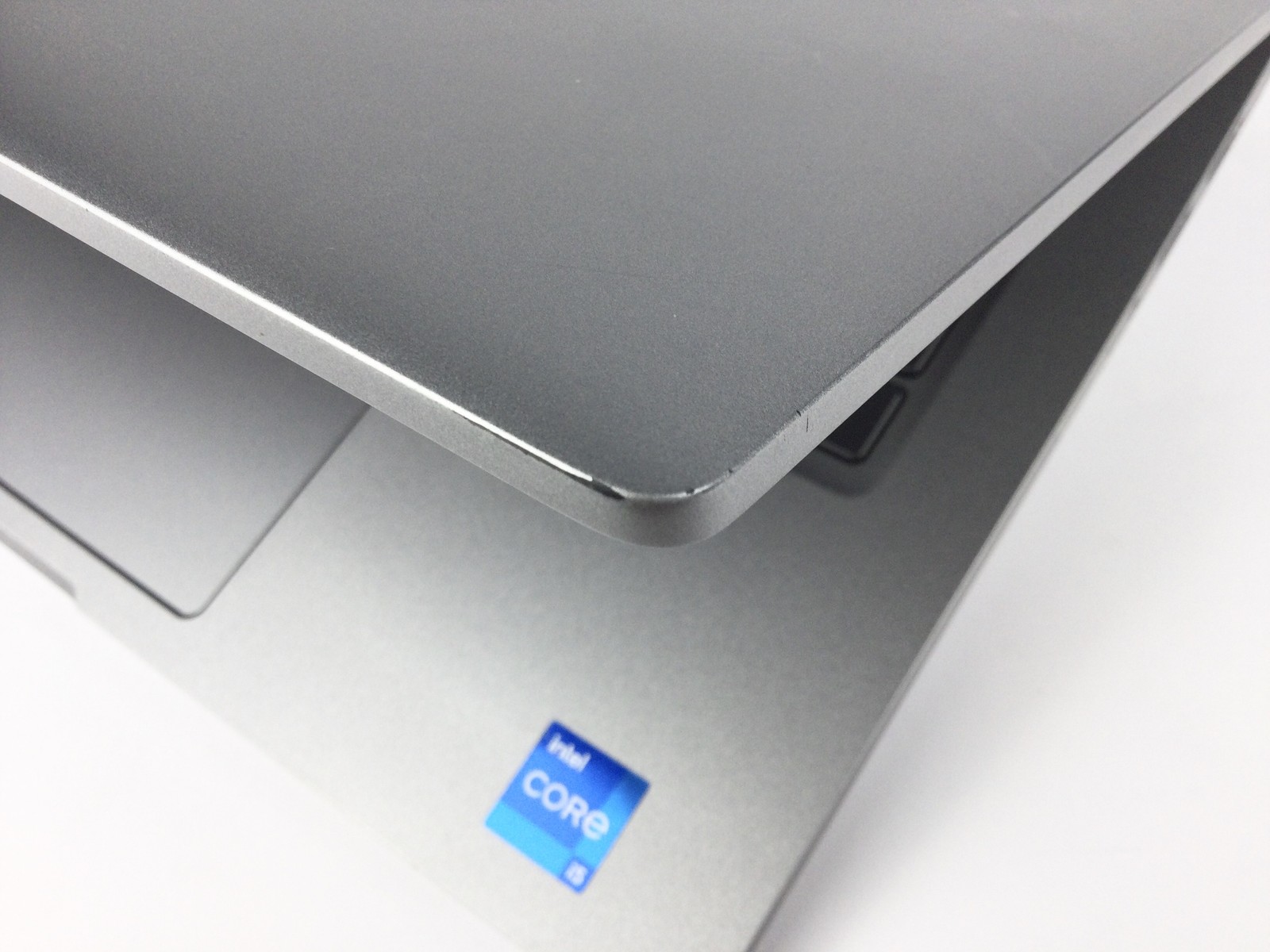 Dell Latitude 5330 2-in-1 13″ i5-1245U 16GB RAM 256GB NVMe Win11 No AC Adapter
