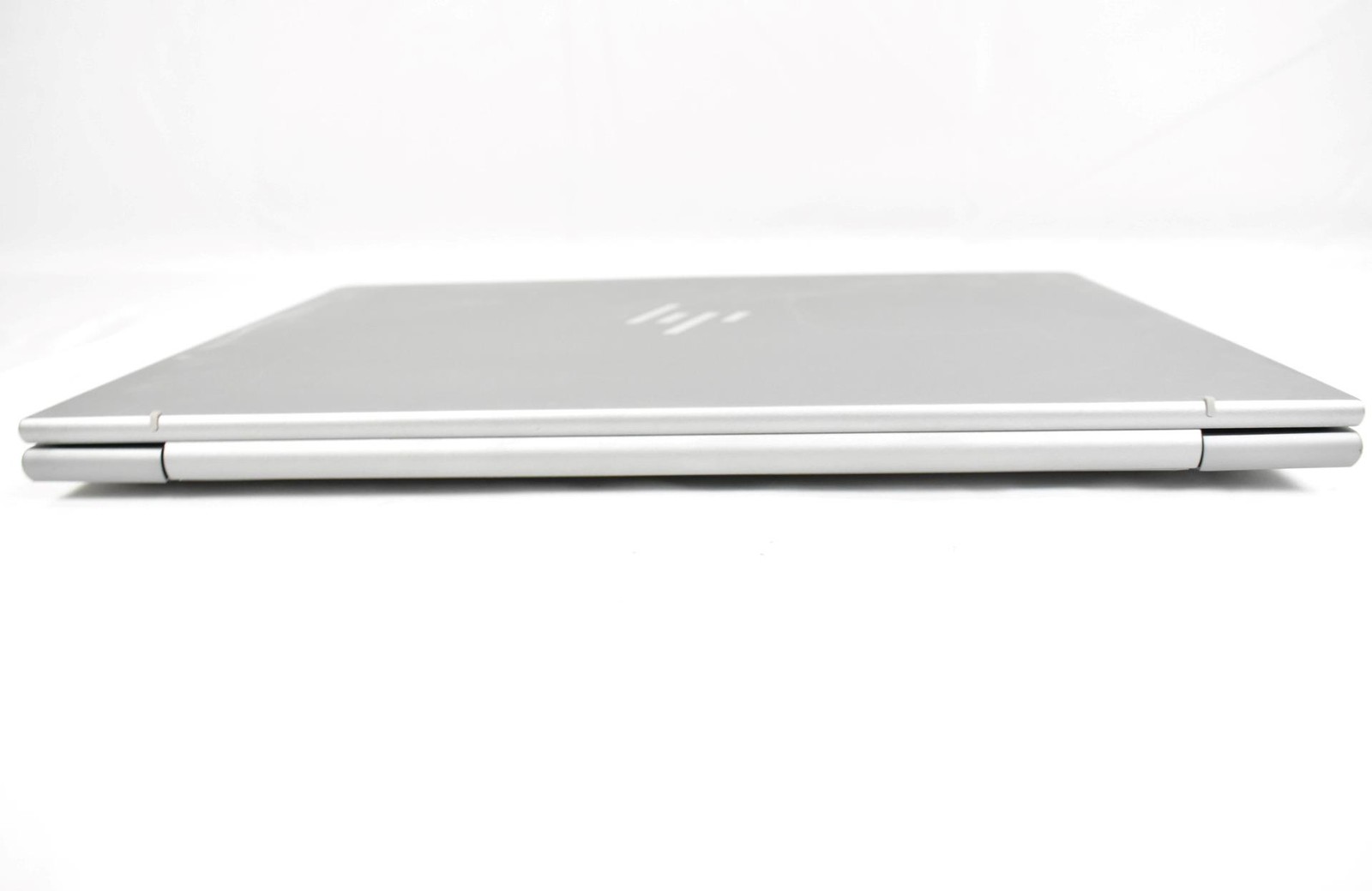 HP Z Book Firefly 14 G10 Touchscreen Laptop i5-1340P 16GB 256GB SSD 14″ No OS