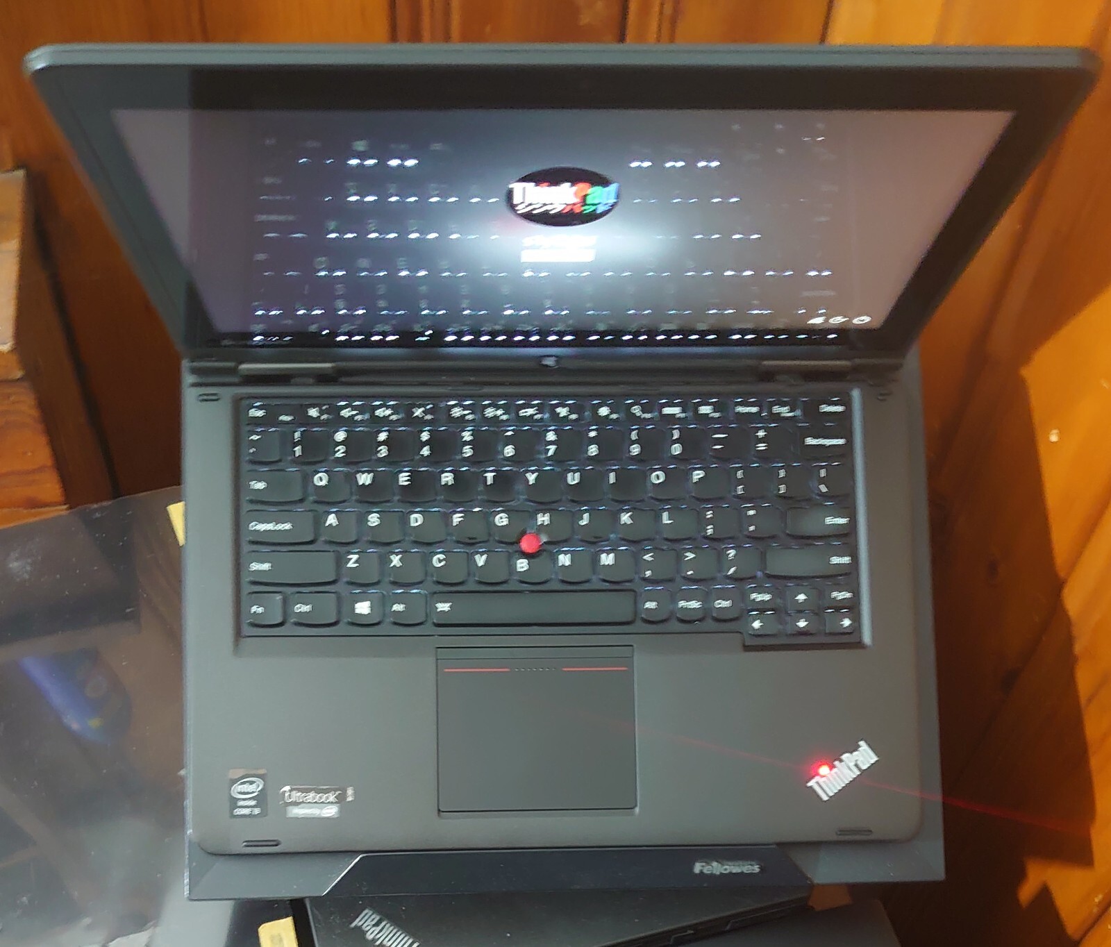 [Lenovo ThinkPad S1 Yoga i3-4010u, 128GB SSD + 500GB HDD, 4GB RAM NO CHARGER]