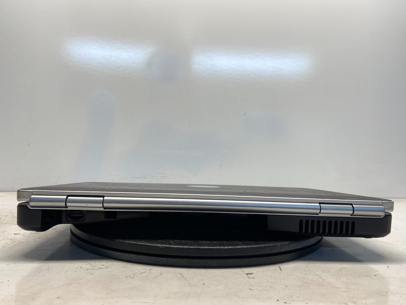 Dell Inspiron 1525 Intel Core 2 Duo 06FD 2GHz 512 MB NO HDD