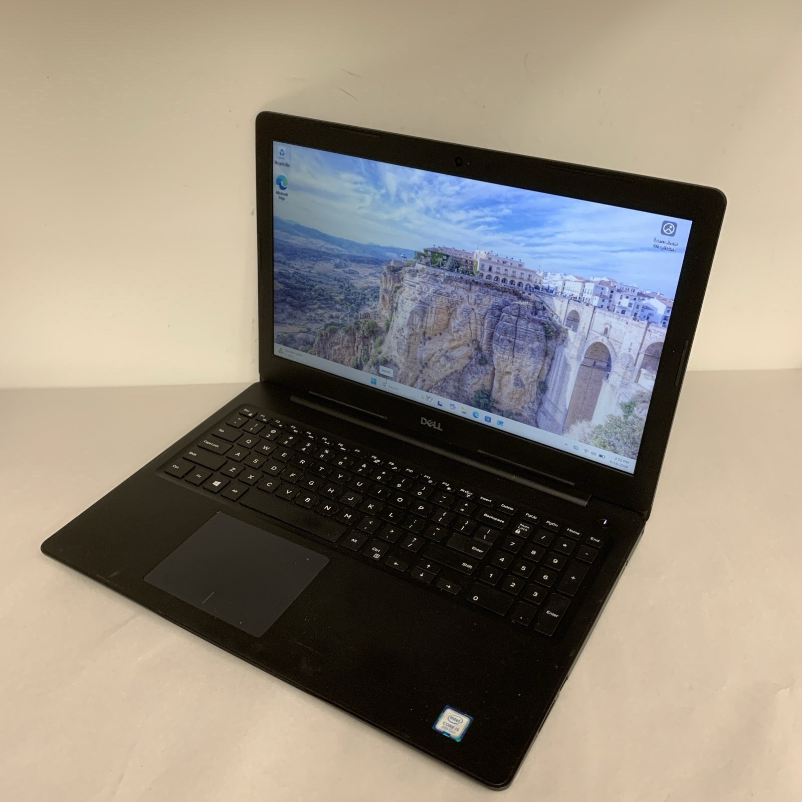 Dell Latitude 3590 15.6″ Core i5-8250U 8GB RAM 512GB HDD Win11 Pro