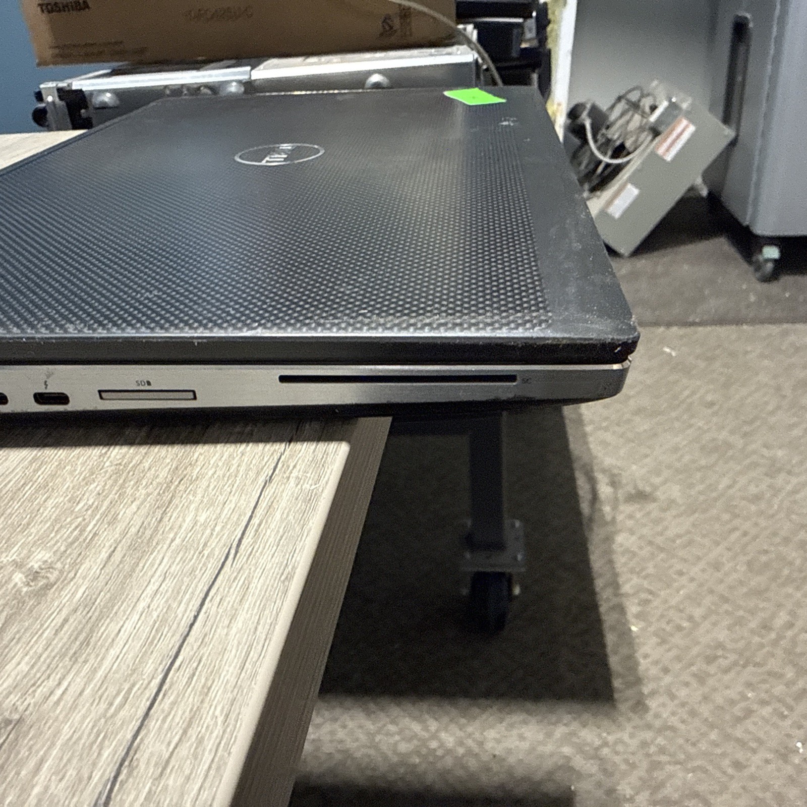 Dell Precision – 7540 Intel Core i9-9980H 2.40Ghz 8GB RAM – NO SSD *NVIDIA*