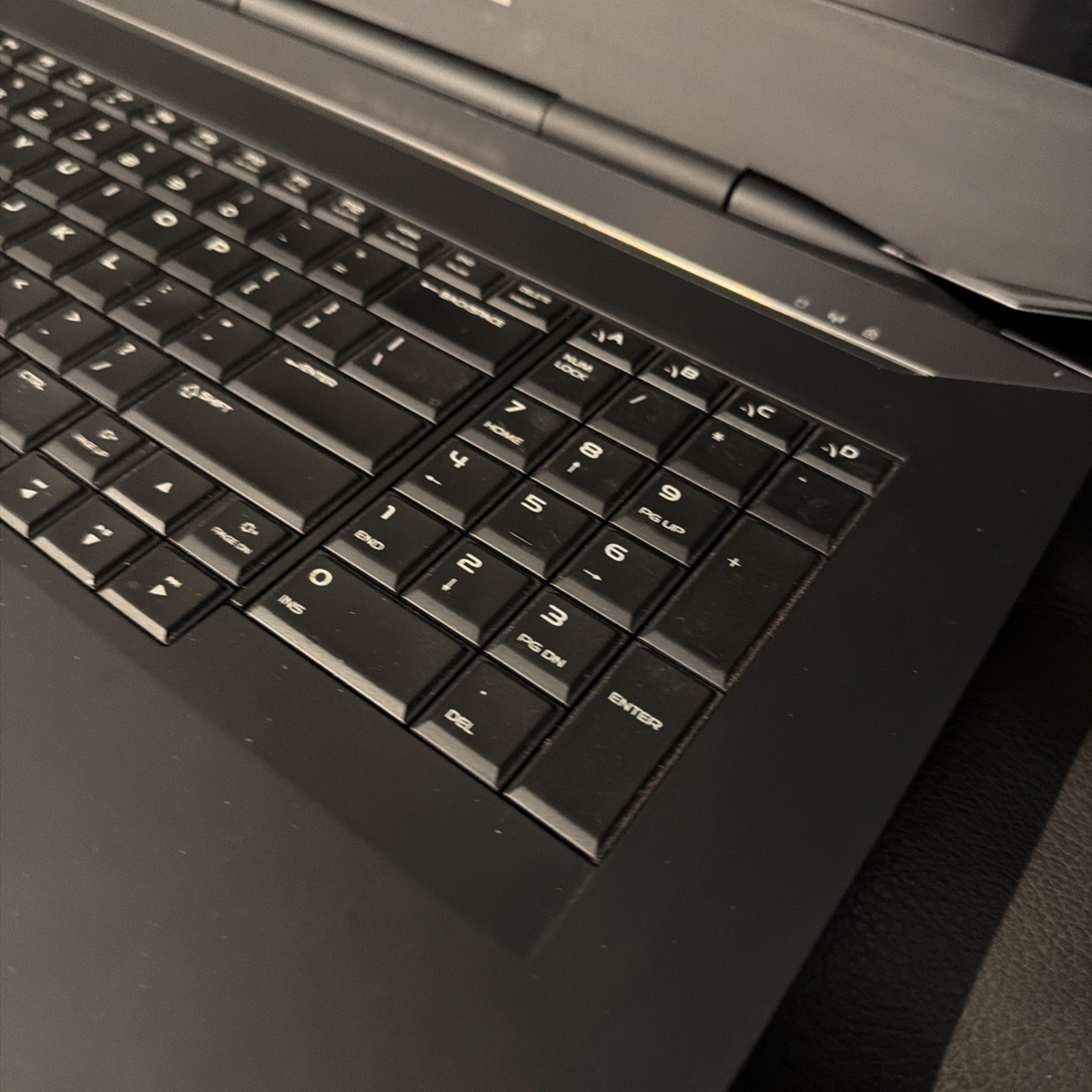 Alienware 18 Laptop i7-4900MQ Dual GTX 770M 18.4”- Untested No Charger For Parts