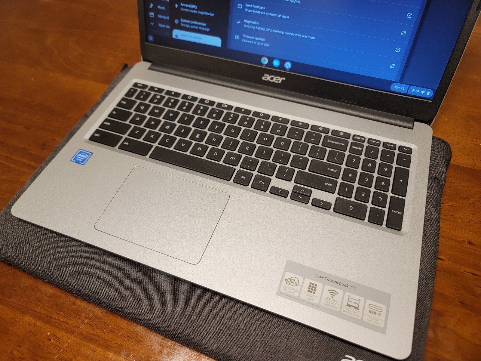 Acer Chromebook 315 15.6” (64GB Intel Celeron N4020 1.1GHz 4GB RAM) & Case