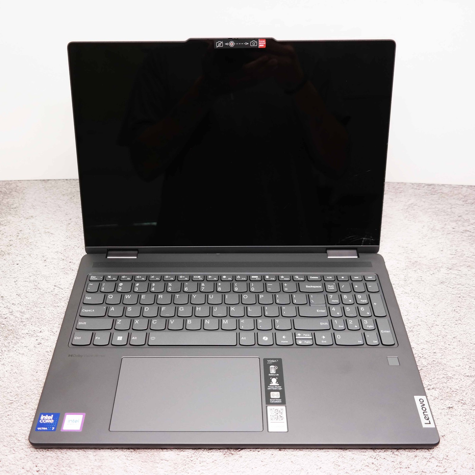 Lenovo Yoga 7i 16IML9 16″ Core Ultra 7 155U 16GB BROKEN