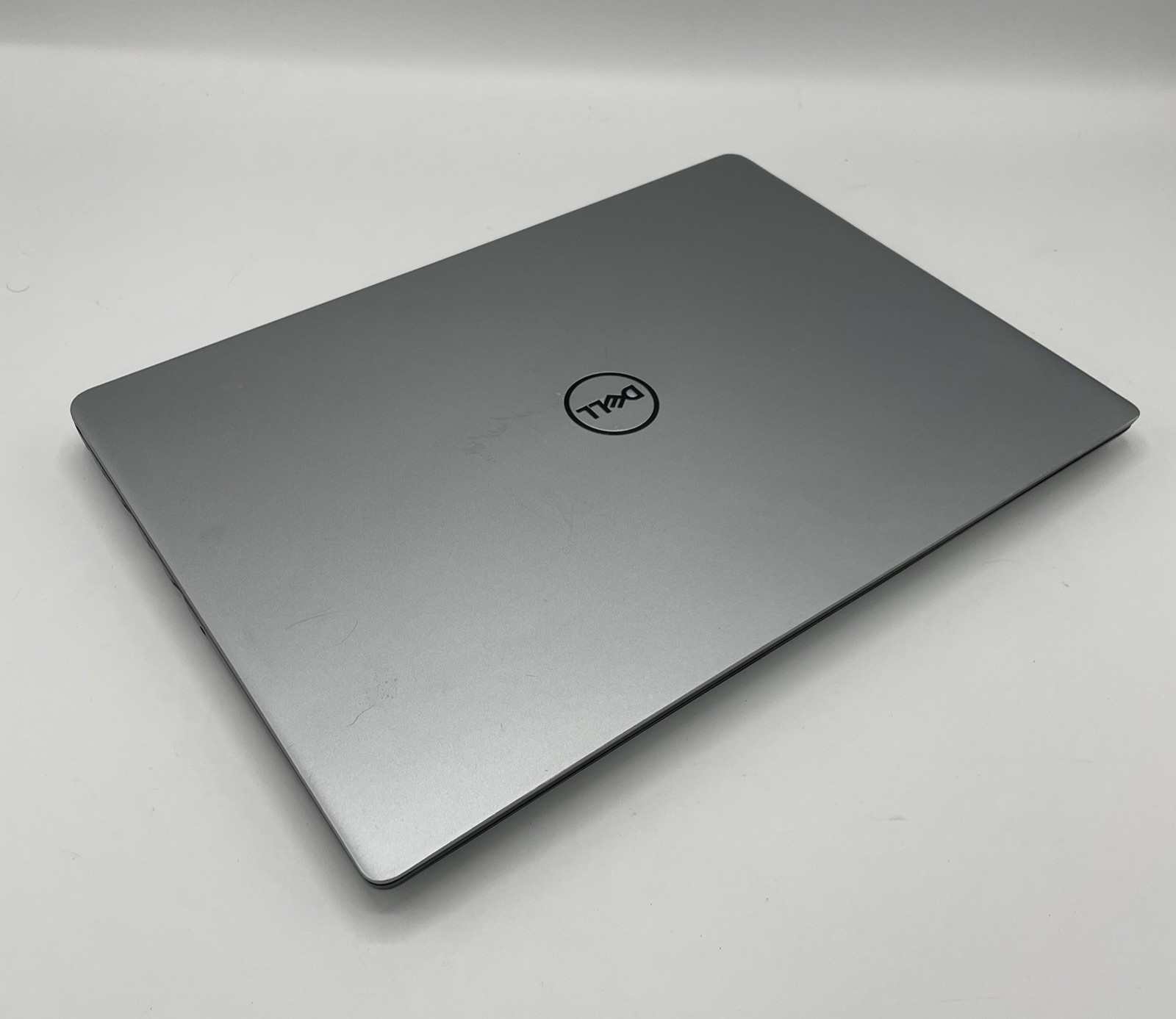 Dell Vostro 5481 | Intel i7-8565U | 16GB RAM | 512GB SSD | Win 11 Pro See Desc.