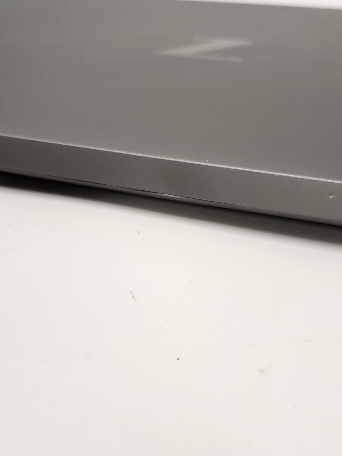 HP ZBook Studio G7 Workstation i7-10750H 2.6GHz 16GB 512GB T1000 W11P *READ*