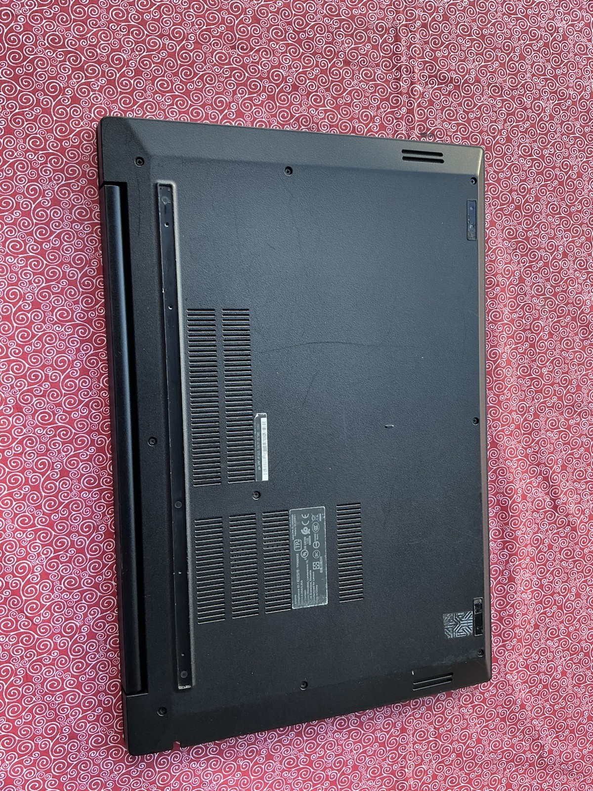 Lenovo Thinkpad E595 15.6 AMD Ryzen “As Is Parts Only”
