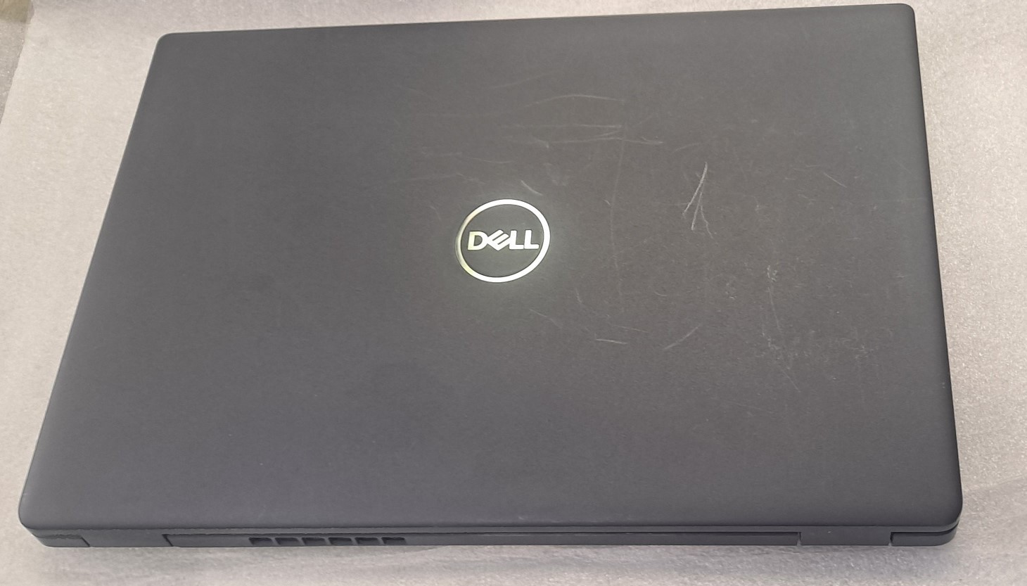 Dell Latitude 3510 15.6″ i5-10210U 1.60GHz 16GB 256GB SSD Windows 11 Pro ~