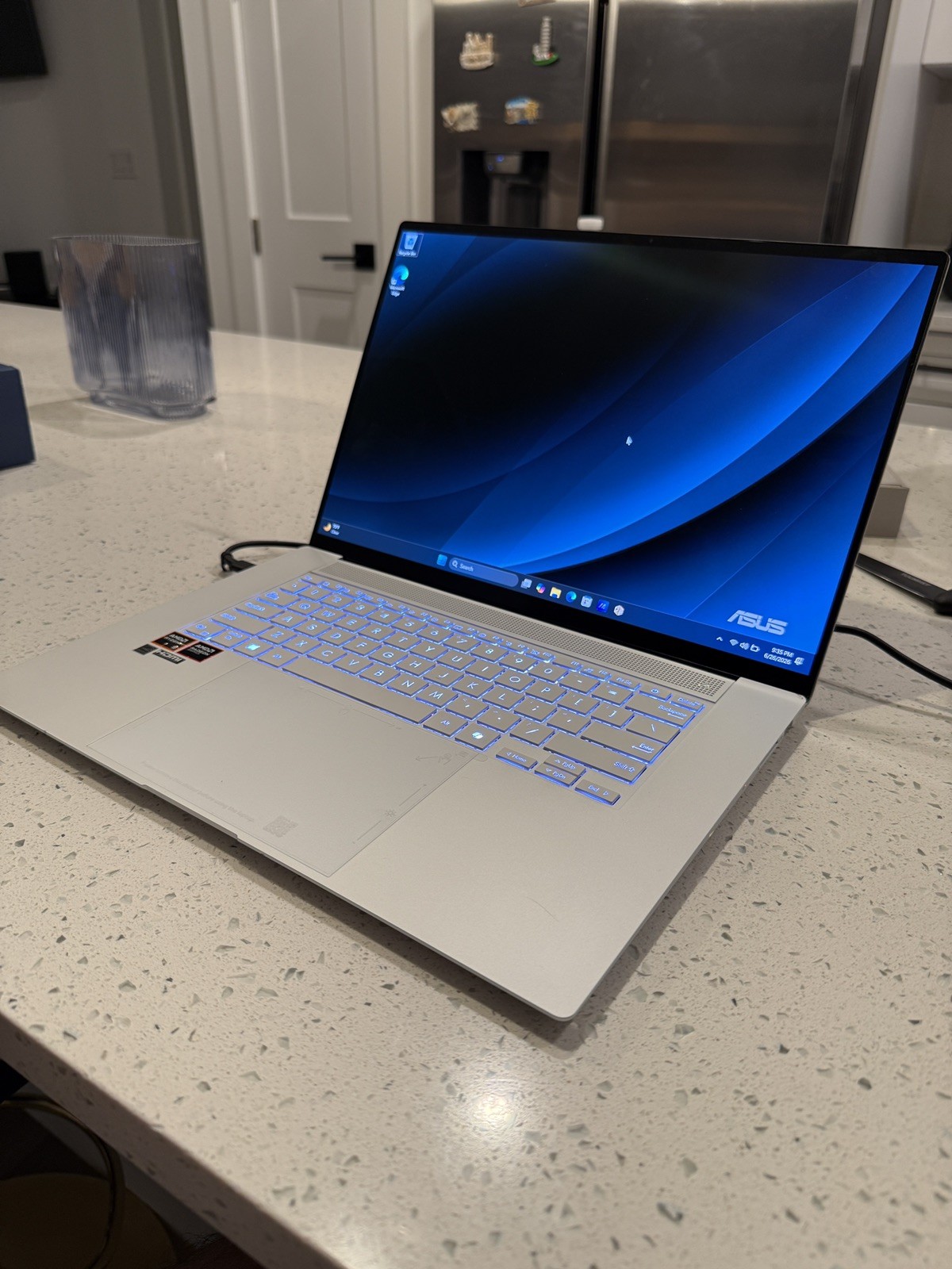 ASUS Zenbook S 16 3K 120Hz OLED Touch (Ryzen AI 9 365, 24GB RAM, 1TB SSD) White