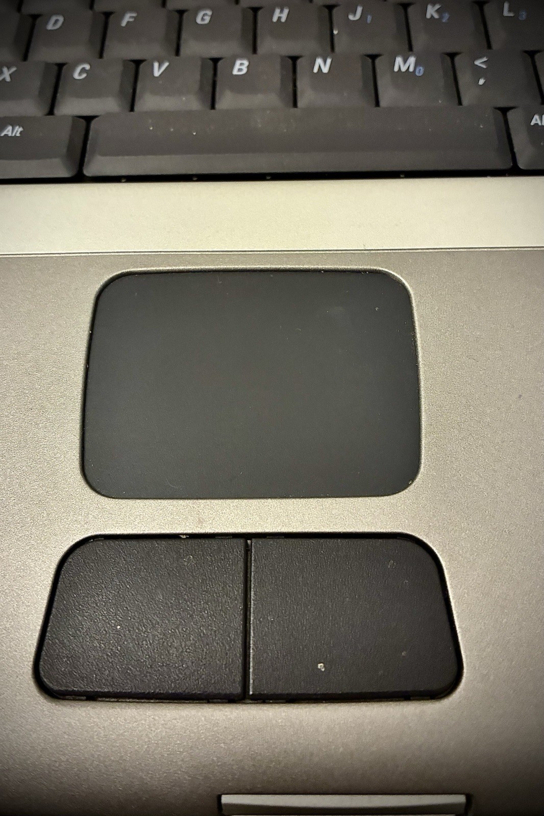 Dell Laptop D505 Windows XP 15” -Parallel port-9 pin Serial Port-RS232
