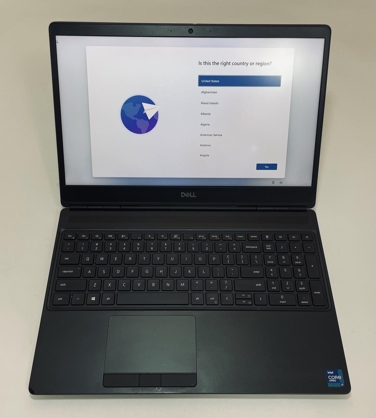 DELL PRECISION 7560 15″ Laptop Core i7 11850H 32GB 512GB NVMe Windows 11- READ