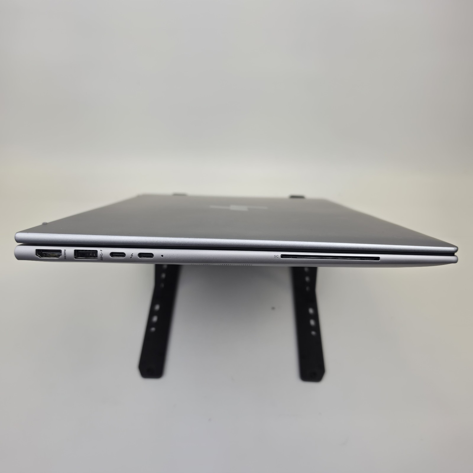 HP ZBook Firefly G10 FHD+ I7-1360P 32GB 512 NO OS/AC