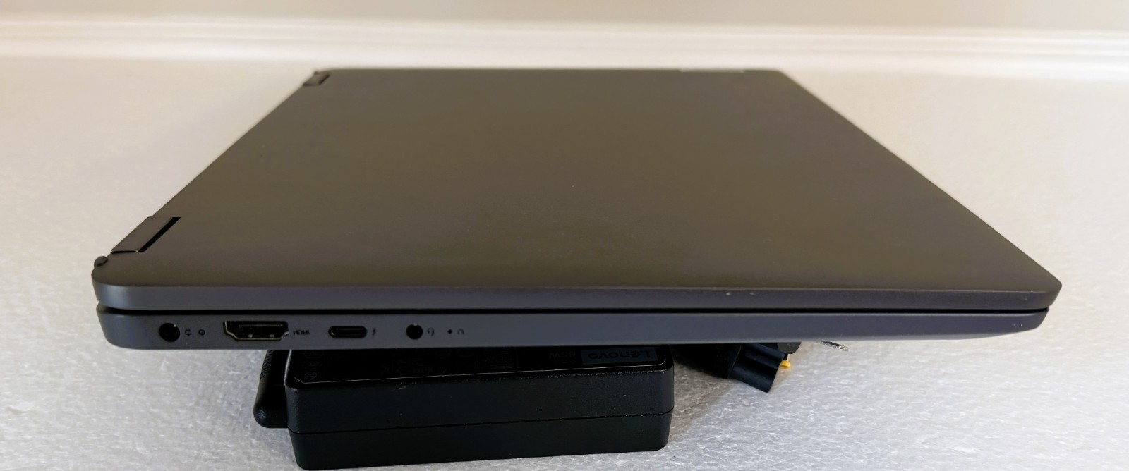 Lenovo Ideapad Flex 5 14Iau7 14″ i5-1235U 8GB 512GB SSD Win11 Home