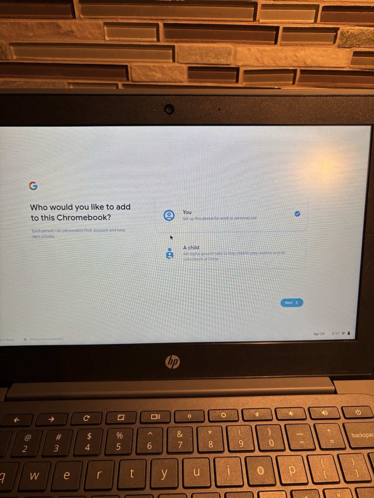 HP Chromebook 11 G8 EE Laptop Computer W/ Cloth Foam Case Turns On READ