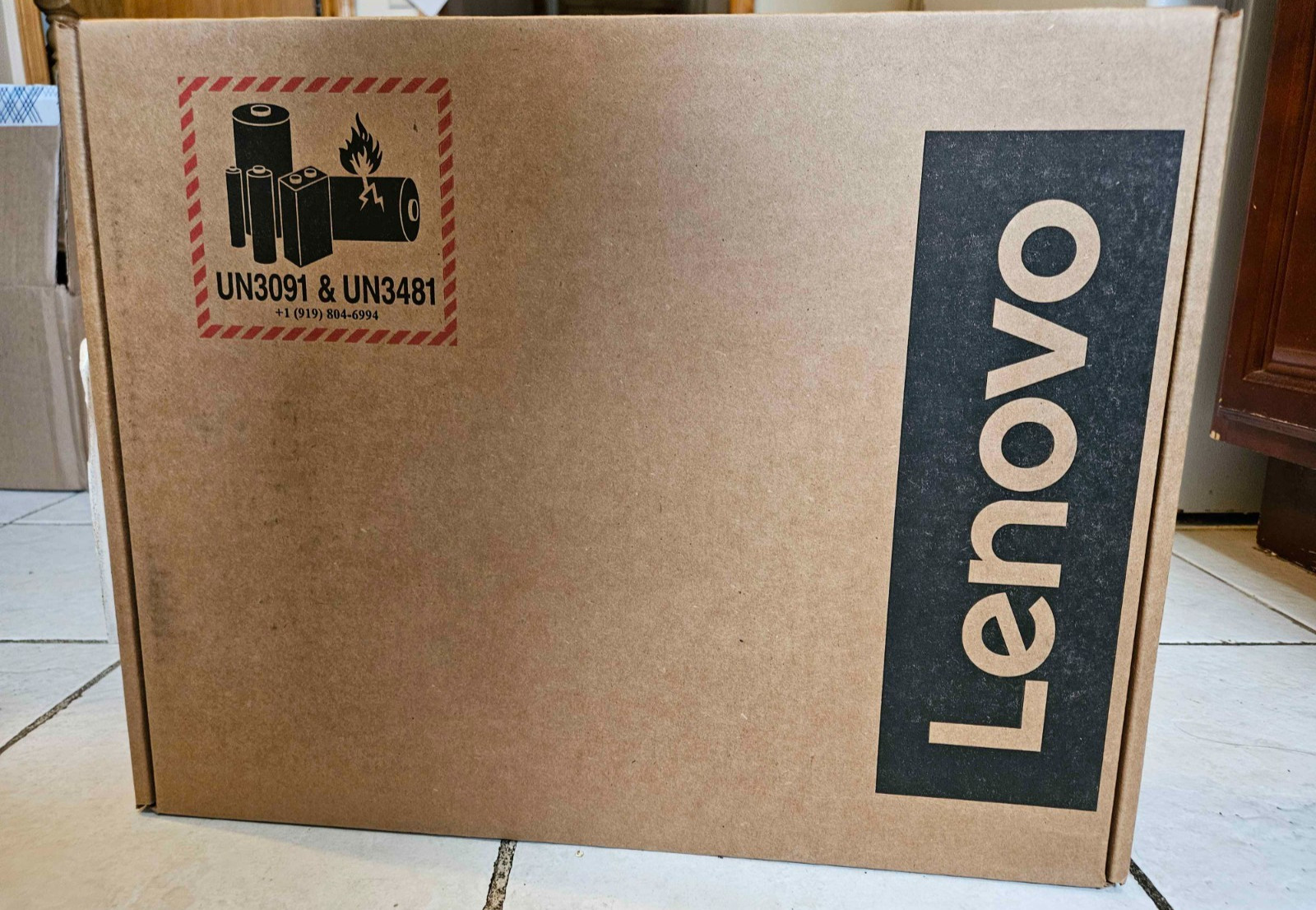 Lenovo ThinkPad P16s Gen 4 16″ OLED AMD Ryzen AI 7 Pro 350 64GB 1TB 1-Year Touch