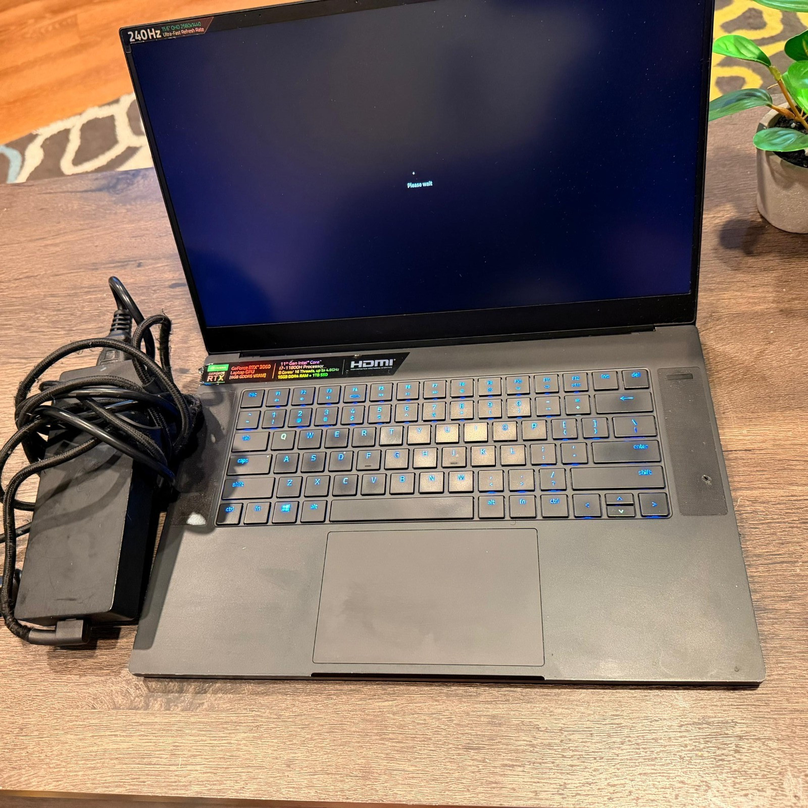 Razer Blade 15 Advanced Model 15.6″ (1TB SSD, Intel Core i7 11th Gen Mid 2021)