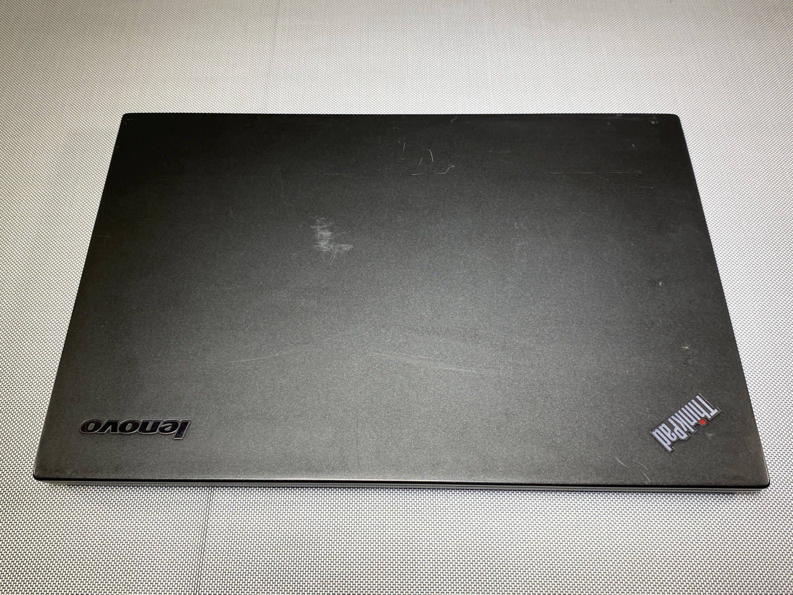 Lenovo ThinkPad T440s 14″ i5-4300U 8GB RAM – NO OS/SSD/BATT – BAD SCREEN -Boots!