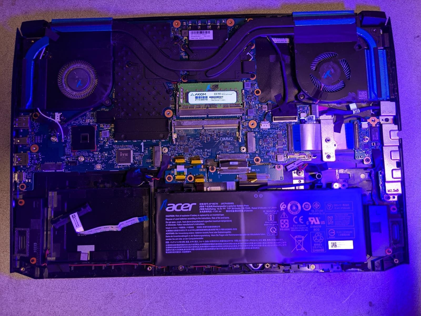 ACER PREDATOR PH317-54 i7-10750H @ 2.60 GHz, 8GB RAM, NO HDD/OS – (FOR PARTS)