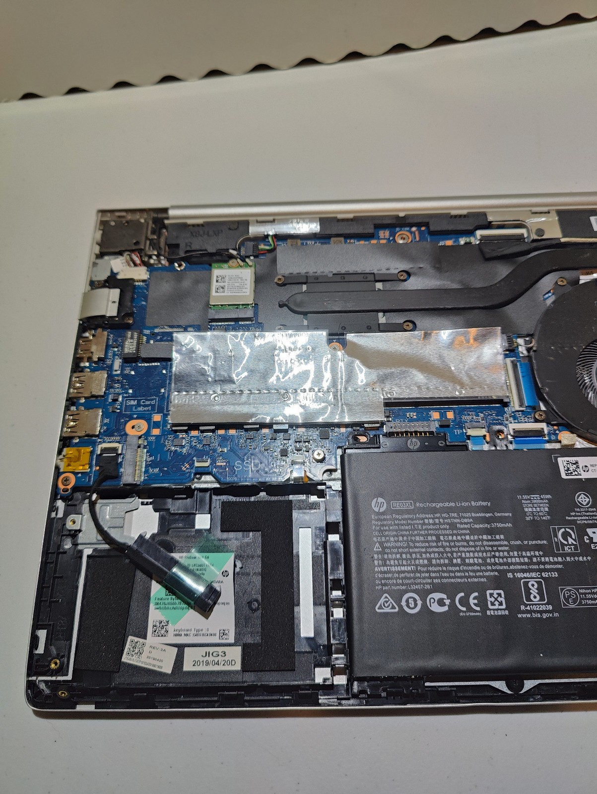 HP PROBOOK 440 G6 Intel® Core™ i5-8265U 8GB RAM, NO HDD/OS PARTS ONLY