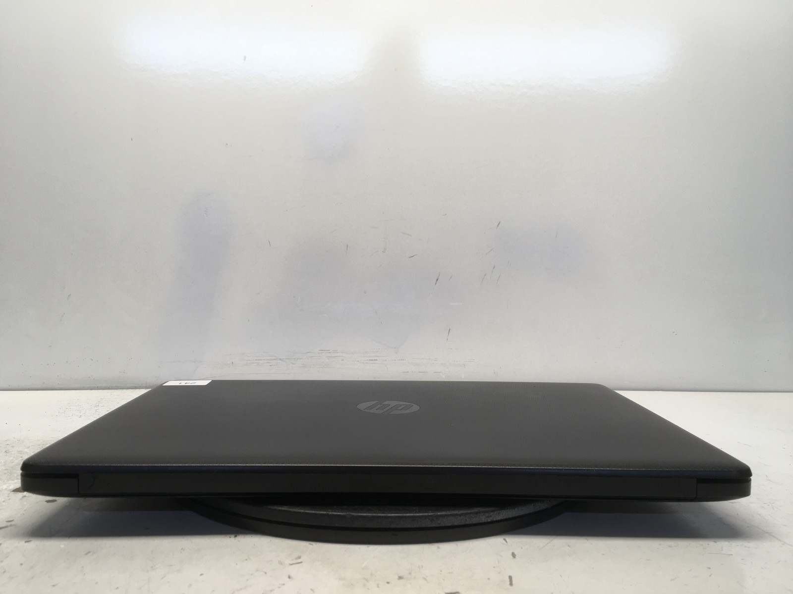HP 17-BY3613DX Intel i5-1035G1 1GHz 8 GB NO HDD NO BATT