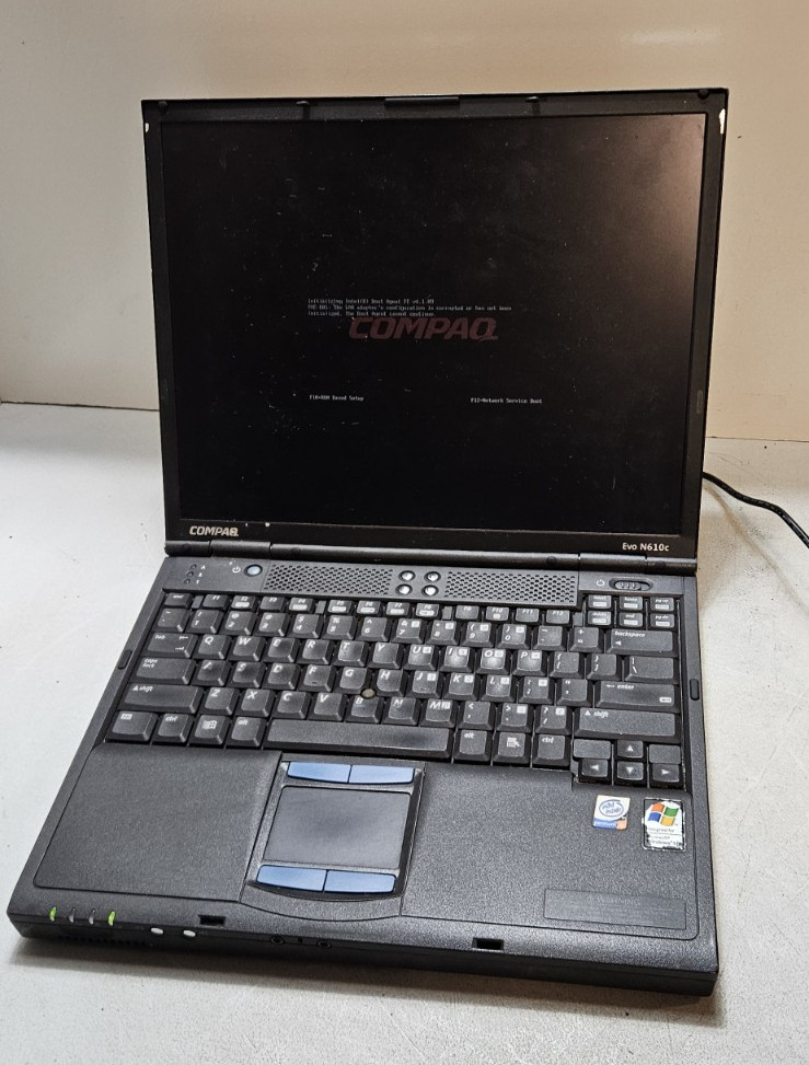 Compaq Evo N610c – Pentium 4 – For Parts Only – No AC Adapter – No HDD