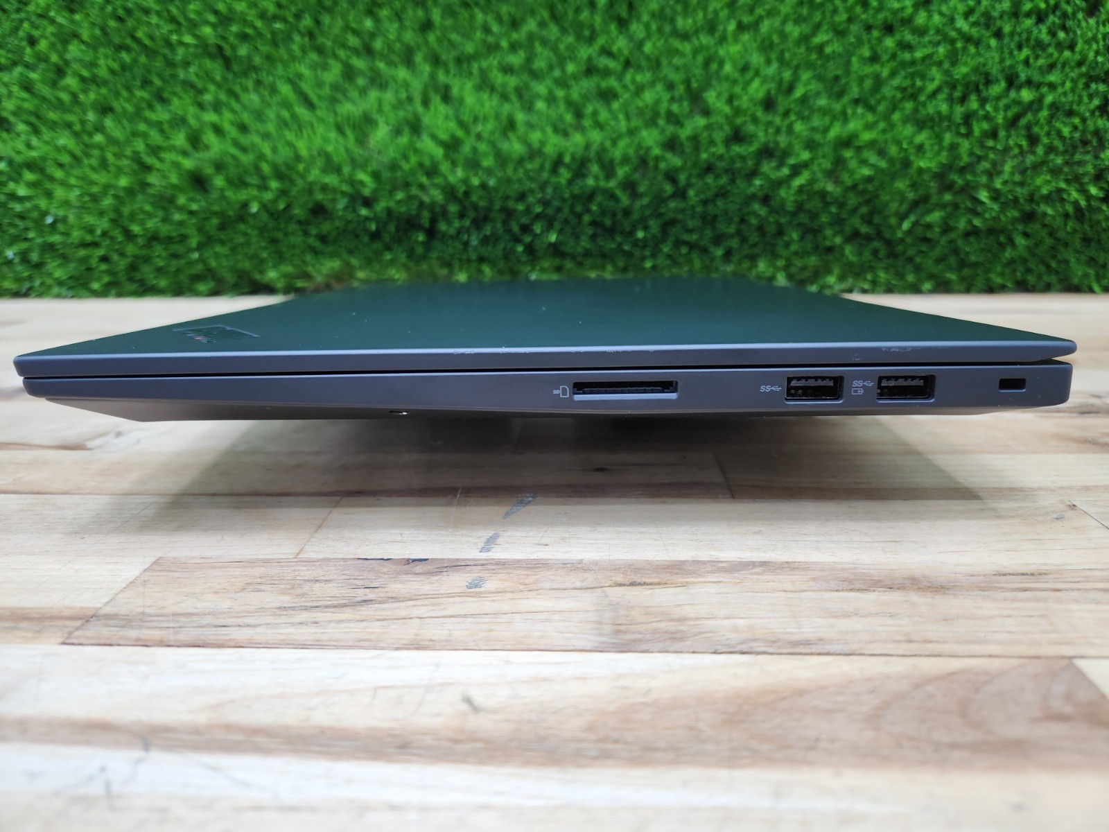 Lenovo ThinkPad P1 Gen 4 16″ WXQGA i7-11850H 32GB 512GB SSD RTX A2000 Win 11 ~