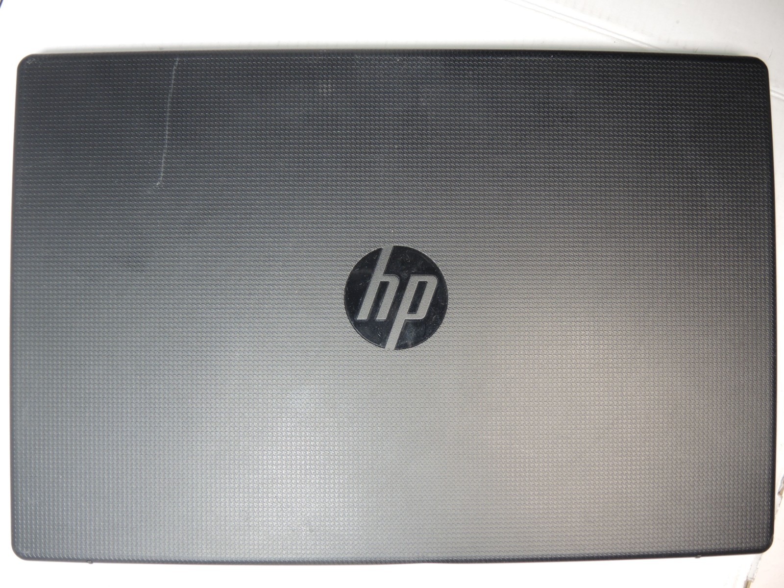 HP Laptop 14z-em000 Laptop (Parts Only) – Dead Board, Cracked Screen, No RAM/SSD