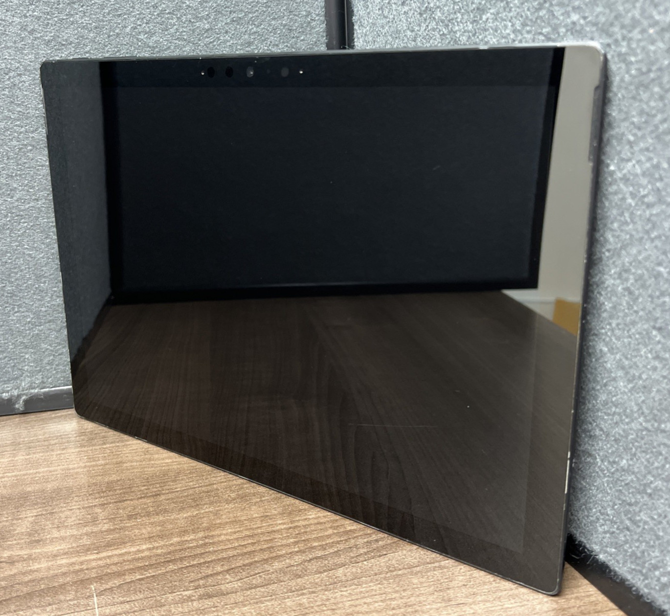 Microsoft Surface Pro 7 i5-1035G4 8GB RAM 256GB SSD