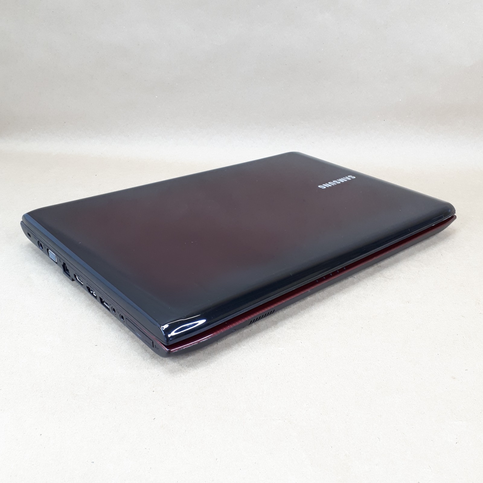 Samsung R580 15.6″ Laptop i5-1st Gen 2.53GHz NVIDIA 4GB RAM 500GB Win7HP H4064