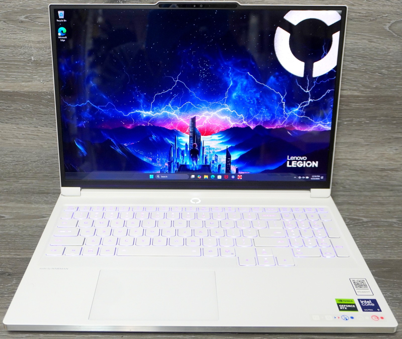 Lenovo Legion 7 (16IAX10) 16″, Intel Ultra 9 275HX, 32GB, 1TB SSD, 8GB RTX5060