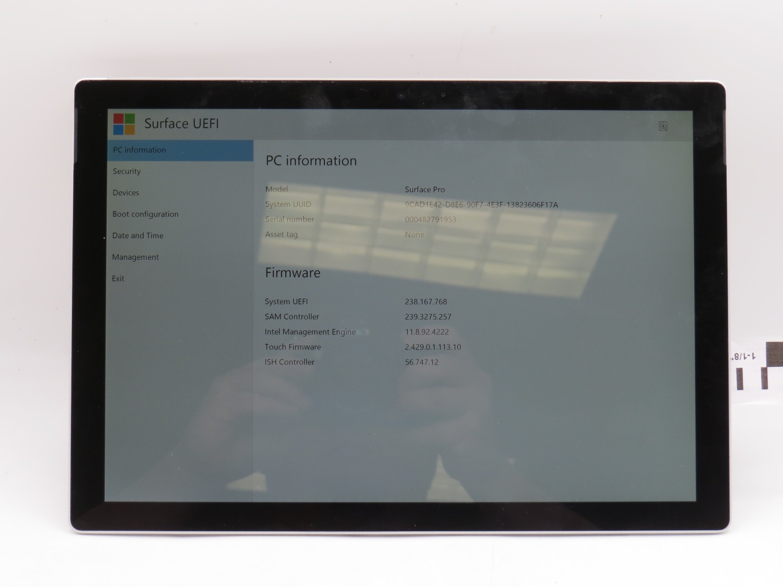 Microsoft Surface Pro 5 1796 | M3-7Y30 | 4GB RAM | 128GB SSD | No OS / AC