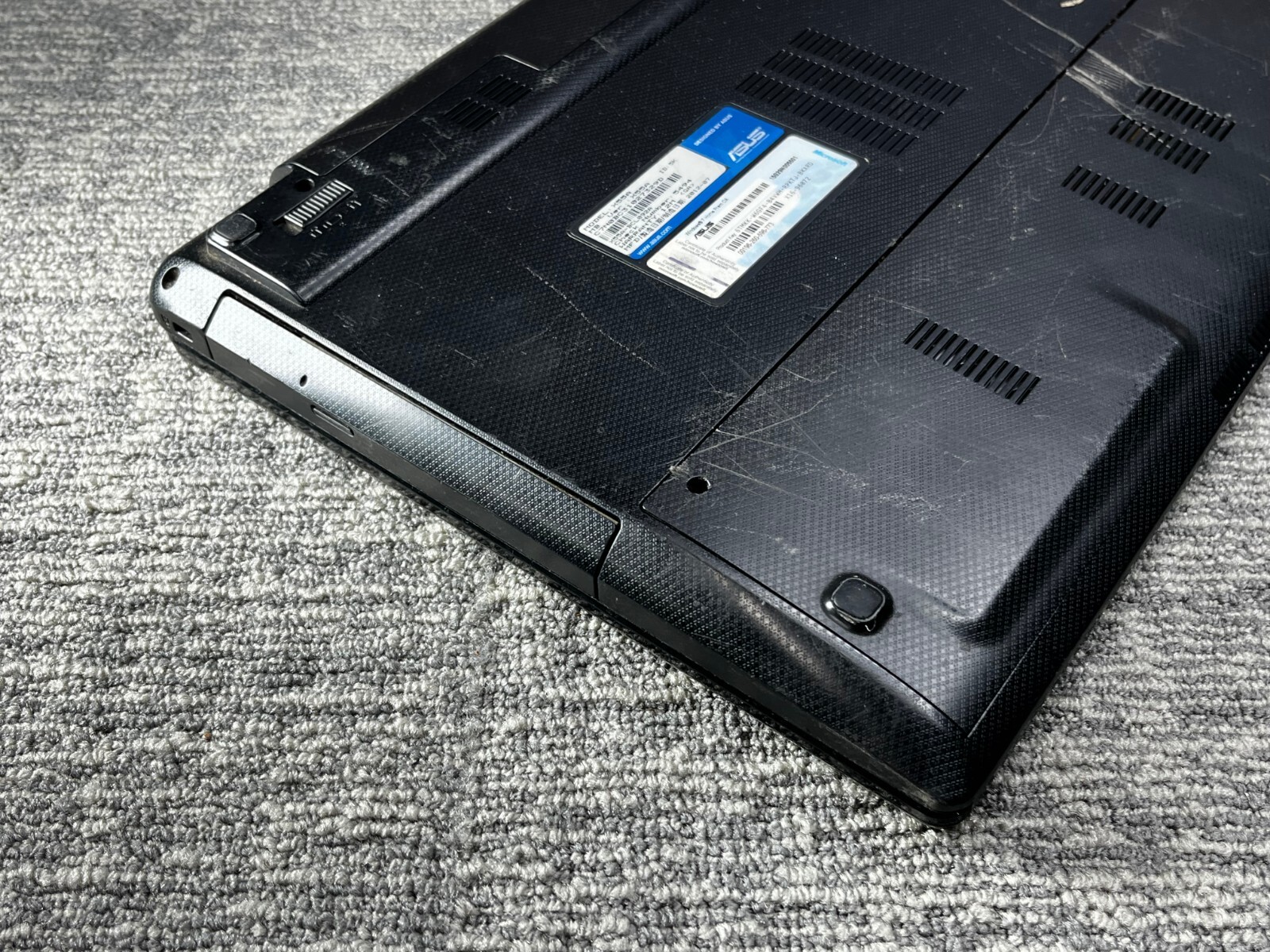 ASUS Inside X55A Laptop 15G29N005501 Parts Or Repair 170473