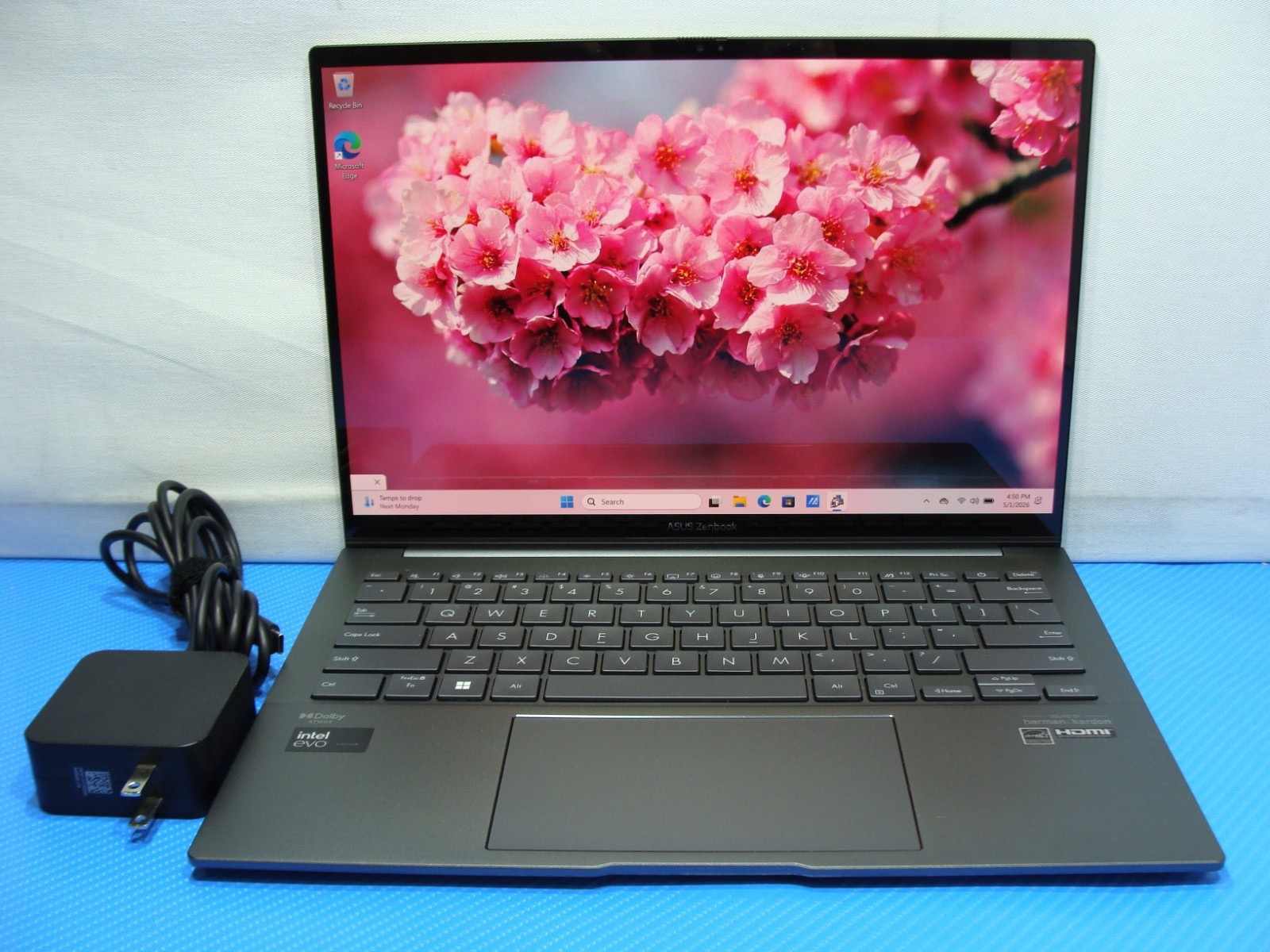 Asus ZenBook Q415MA 14″FHD+ TOUCH ultra 5 125H 3.6GHz 8GB 512GB SSD Win 11H +PA