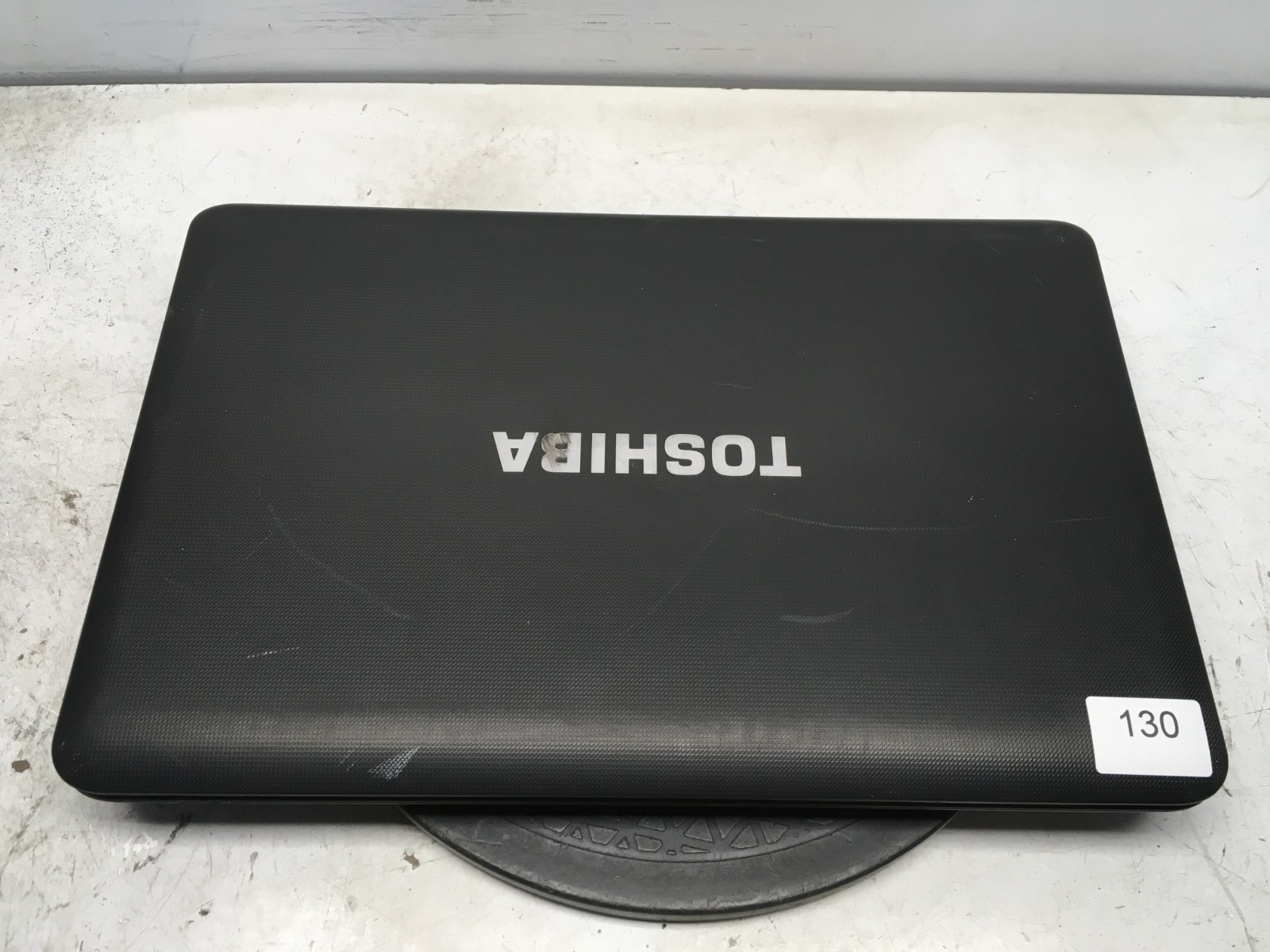 Toshiba Satellite C655D-S5303 AMD E-350 1.6GHz 3 GB NO HDD